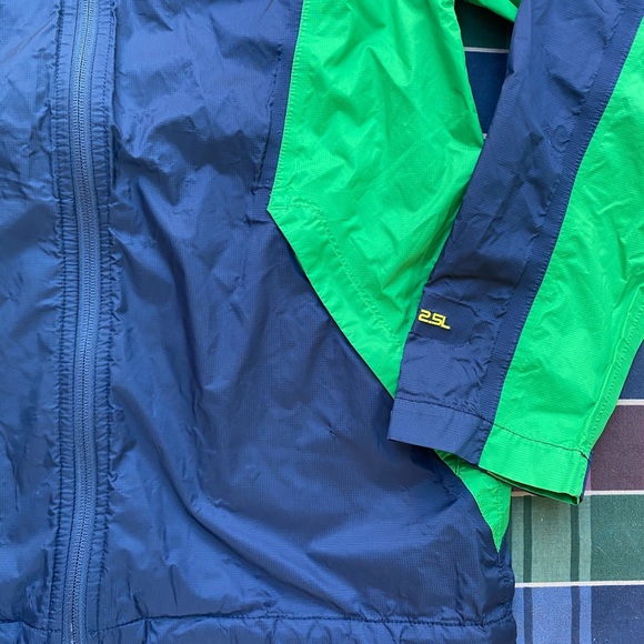 North face hyvent 2.5L - Picture 2 of 8